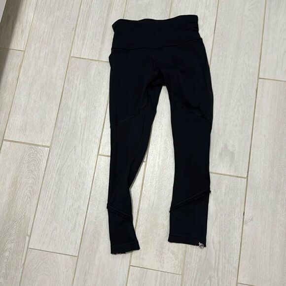 Lululemon 2. Black run legging 25” - Picture 1 of 4